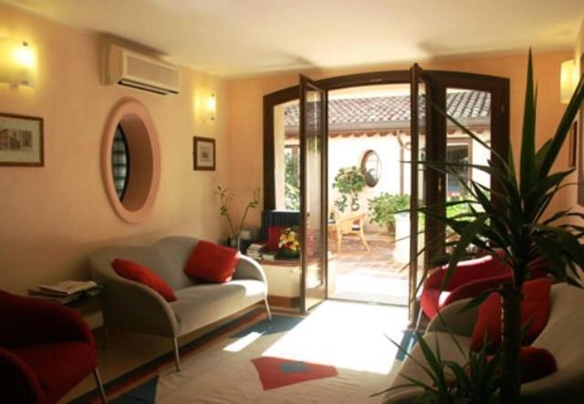 Dolcemela Hotel Ferrara Bagian luar foto