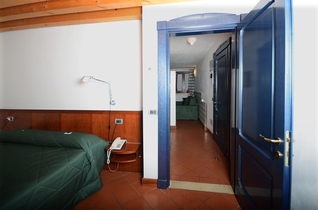 Dolcemela Hotel Ferrara Ruang foto
