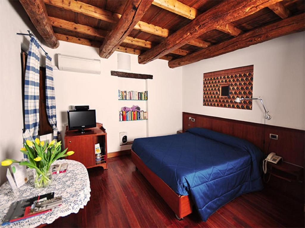 Dolcemela Hotel Ferrara Ruang foto