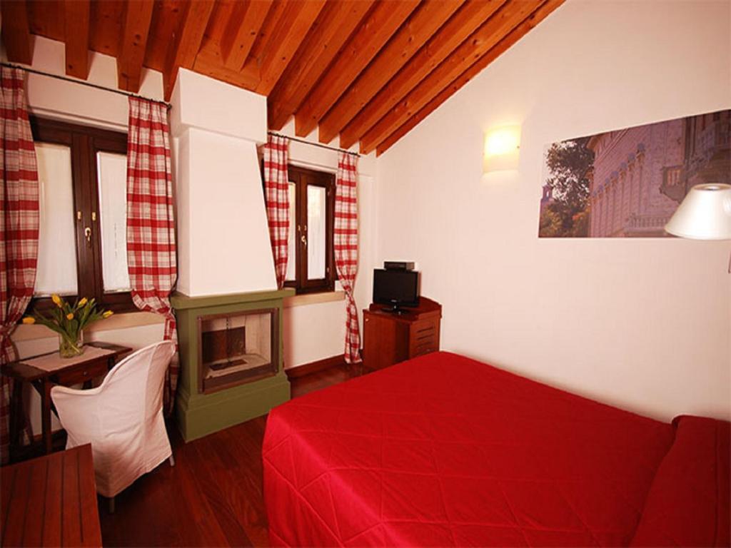 Dolcemela Hotel Ferrara Ruang foto