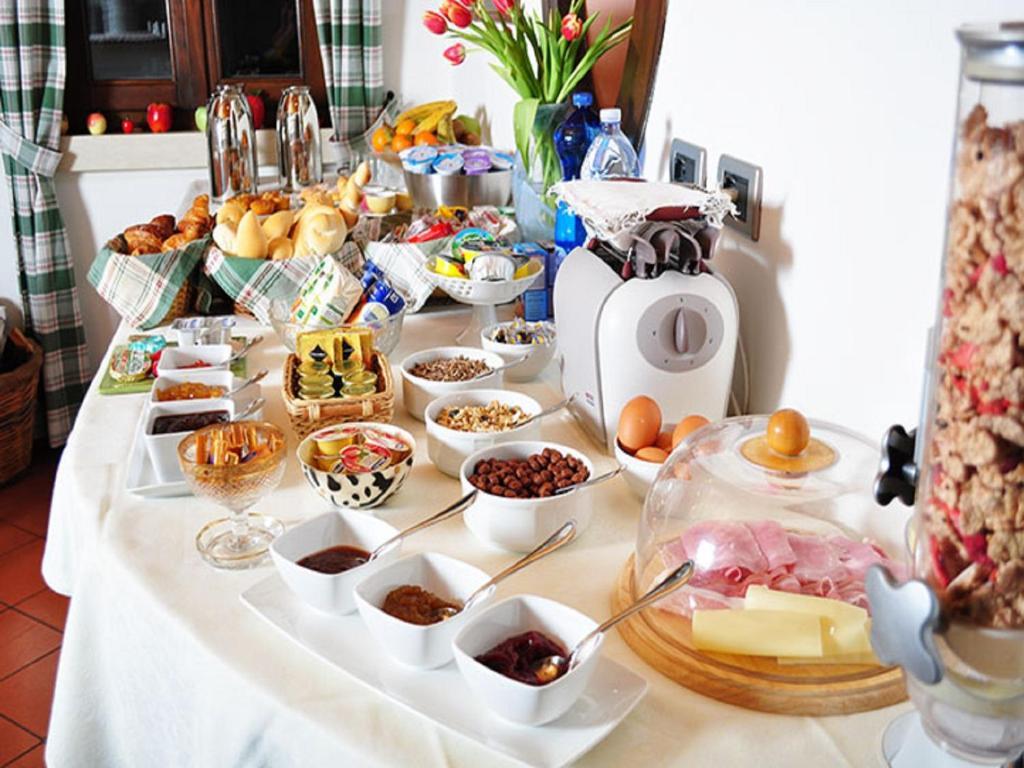 Dolcemela Hotel Ferrara Bagian luar foto