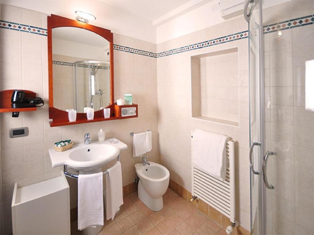 Dolcemela Hotel Ferrara Ruang foto